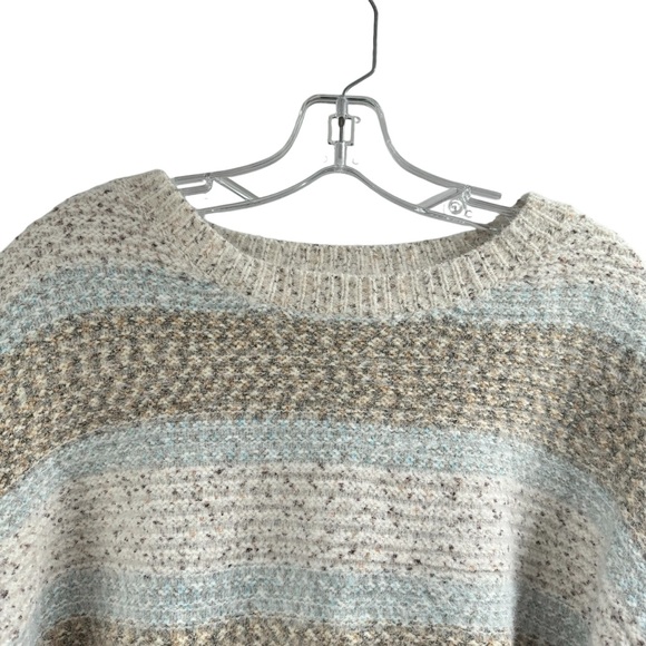 Debut Cropped Long Sleeve Sweater Size Small - Picture 2 of 9